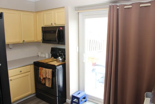 $159,900 | 410 Riverbend Drive, Milan, MI 48160