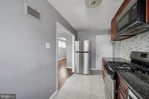 $280,000 | 2201 Windsor Avenue, Drexel Hill, PA 19026