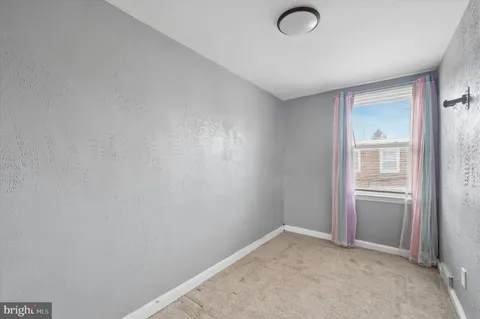 $280,000 | 2201 Windsor Avenue, Drexel Hill, PA 19026