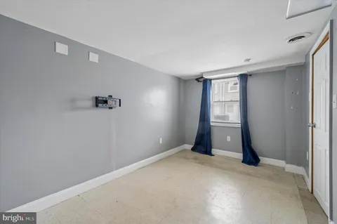 $280,000 | 2201 Windsor Avenue, Drexel Hill, PA 19026