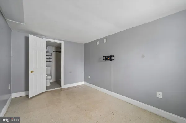 $280,000 | 2201 Windsor Avenue, Drexel Hill, PA 19026