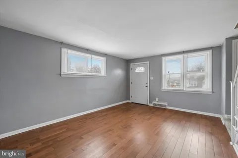 $280,000 | 2201 Windsor Avenue, Drexel Hill, PA 19026