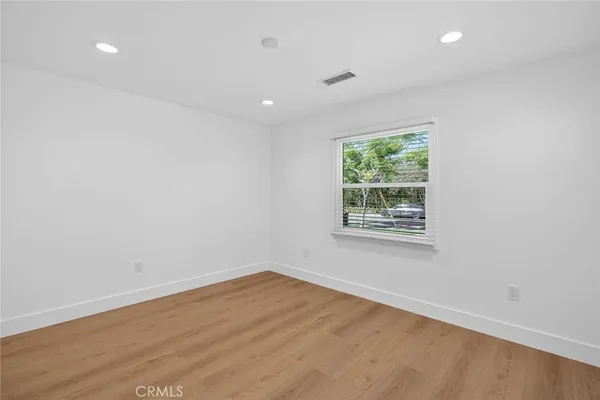 $1,249,000 | 155 Pasadena Avenue, Tustin, CA 92780