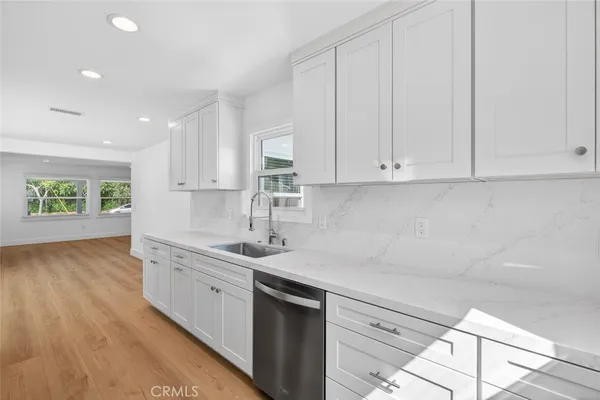 $1,249,000 | 155 Pasadena Avenue, Tustin, CA 92780