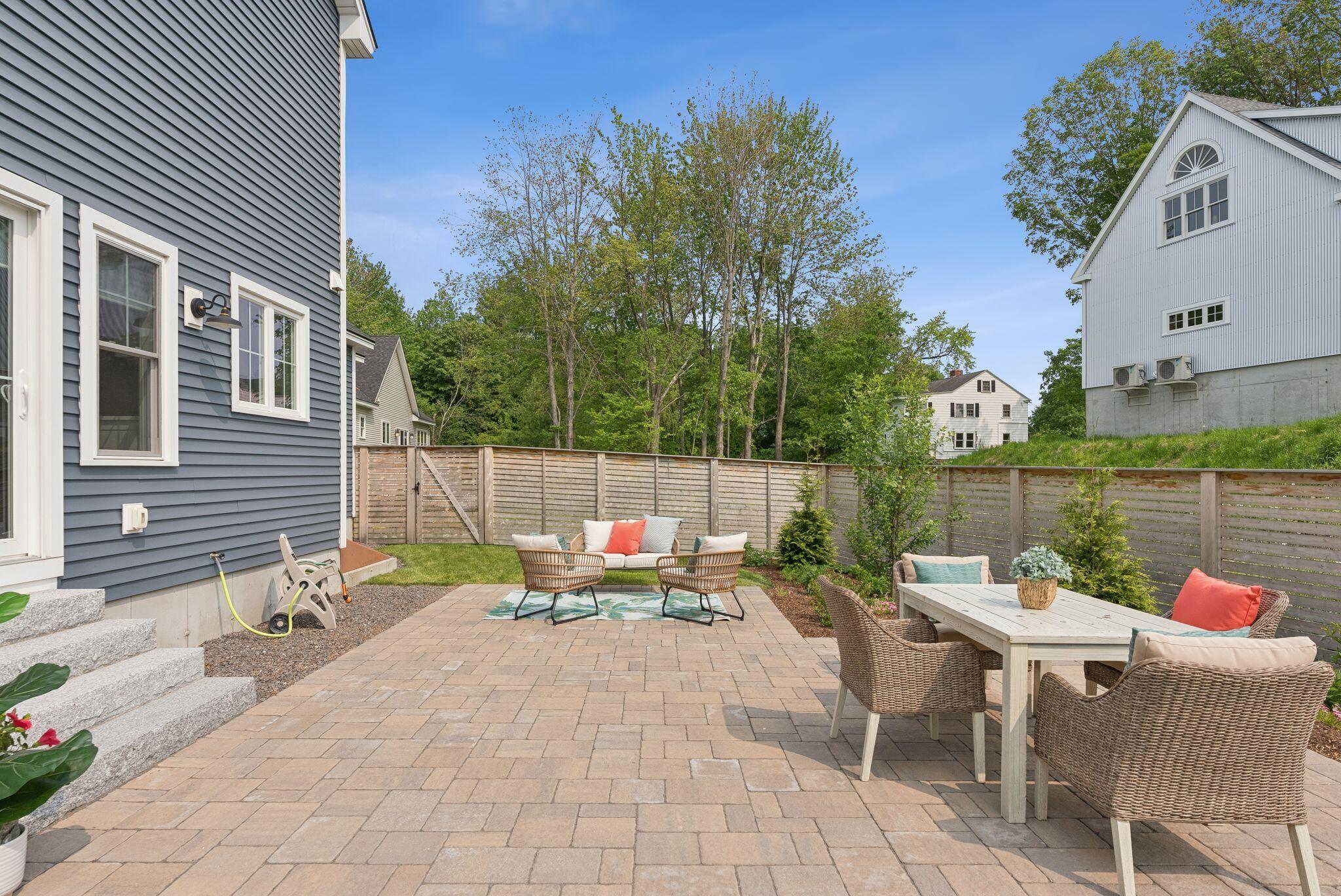25 Benjamin Way Portland, ME 04102 - Photo 10 of 47 DSC00152
