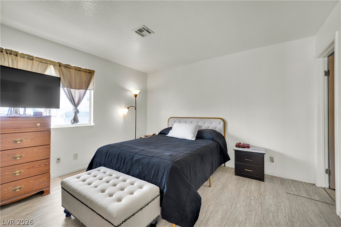 8057 Cimarron Ridge Drive Las Vegas, NV 89128 - Photo 18 of 28