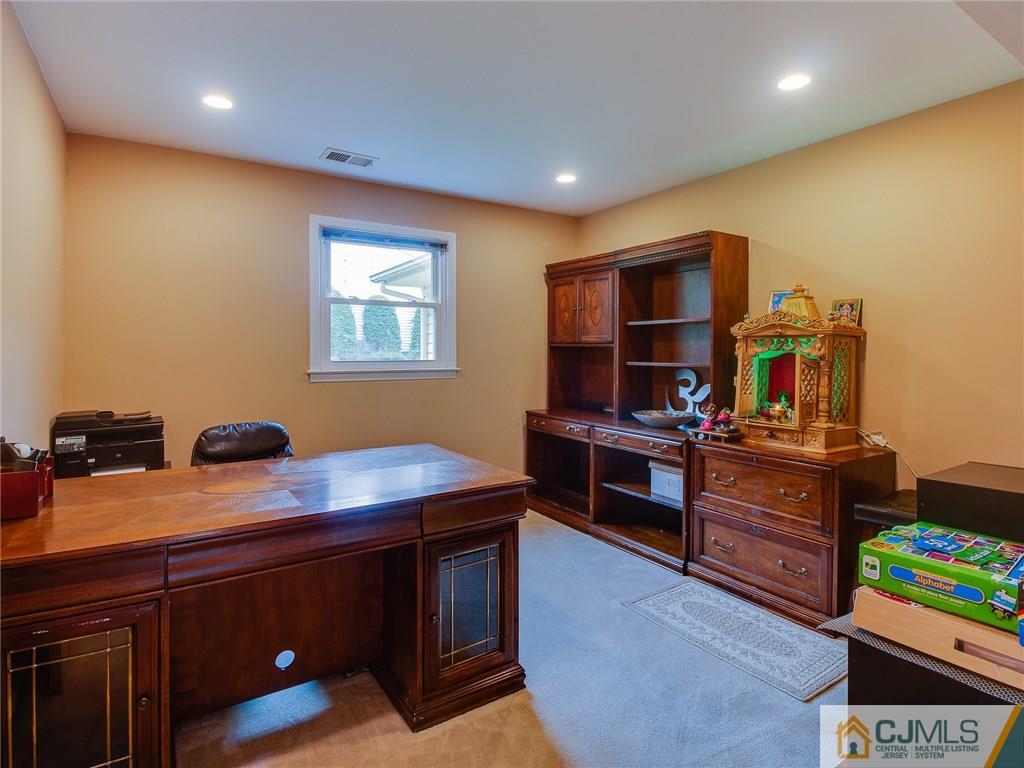 1354 Carlisle Road North Brunswick, NJ 08902 - Photo 10 of 18 Gallery Image 10