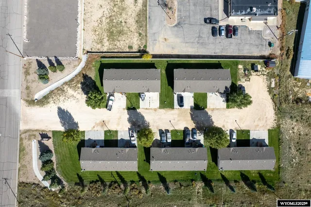 $1,500,000 | 110 Sunup Road, Glenrock, WY 82637