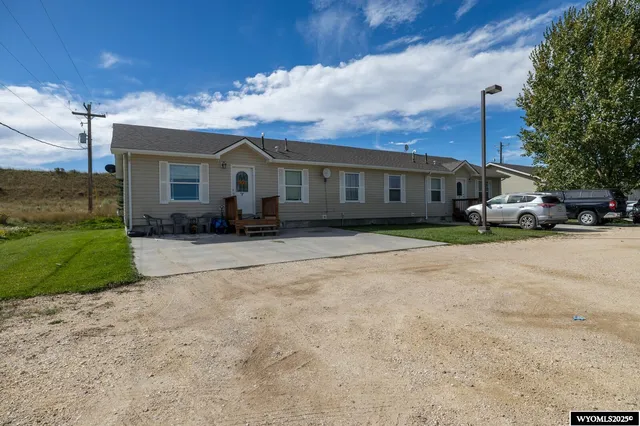 $1,500,000 | 110 Sunup Road, Glenrock, WY 82637