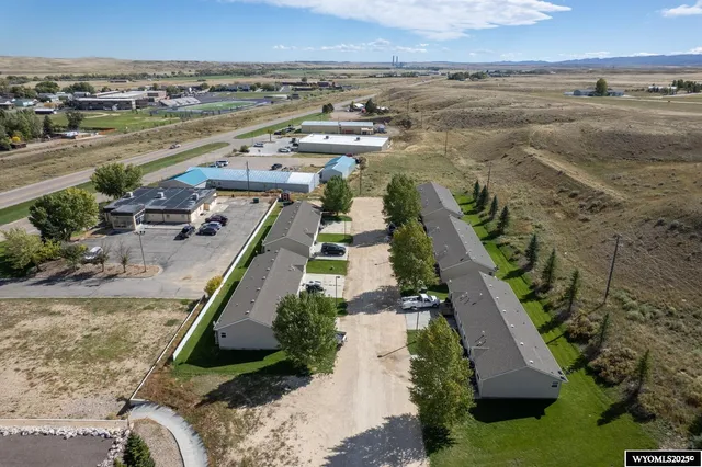 $1,500,000 | 110 Sunup Road, Glenrock, WY 82637