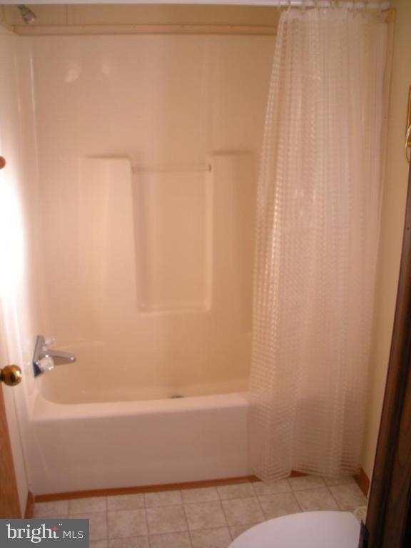 120 Pheasant Road Lancaster, PA 17603 - Photo 13 of 27 Gallery Image 13