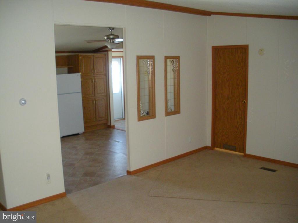 120 Pheasant Road Lancaster, PA 17603 - Photo 4 of 27 Gallery Image 4