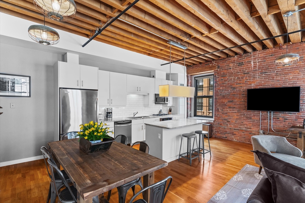 101 Broad Street, Unit 3C Boston, MA 02110 - Photo 6 of 27