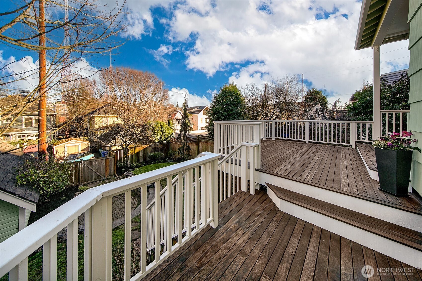 1522 3rd Avenue West Seattle, WA 98119 - Photo 16 of 40