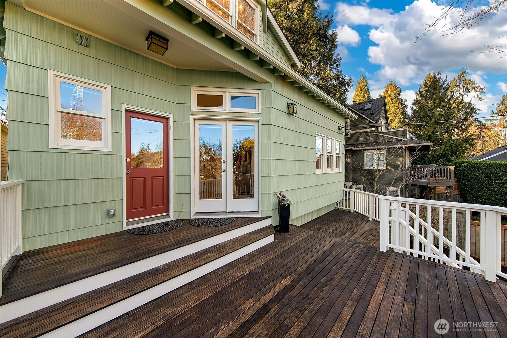 1522 3rd Avenue West Seattle, WA 98119 - Photo 17 of 40