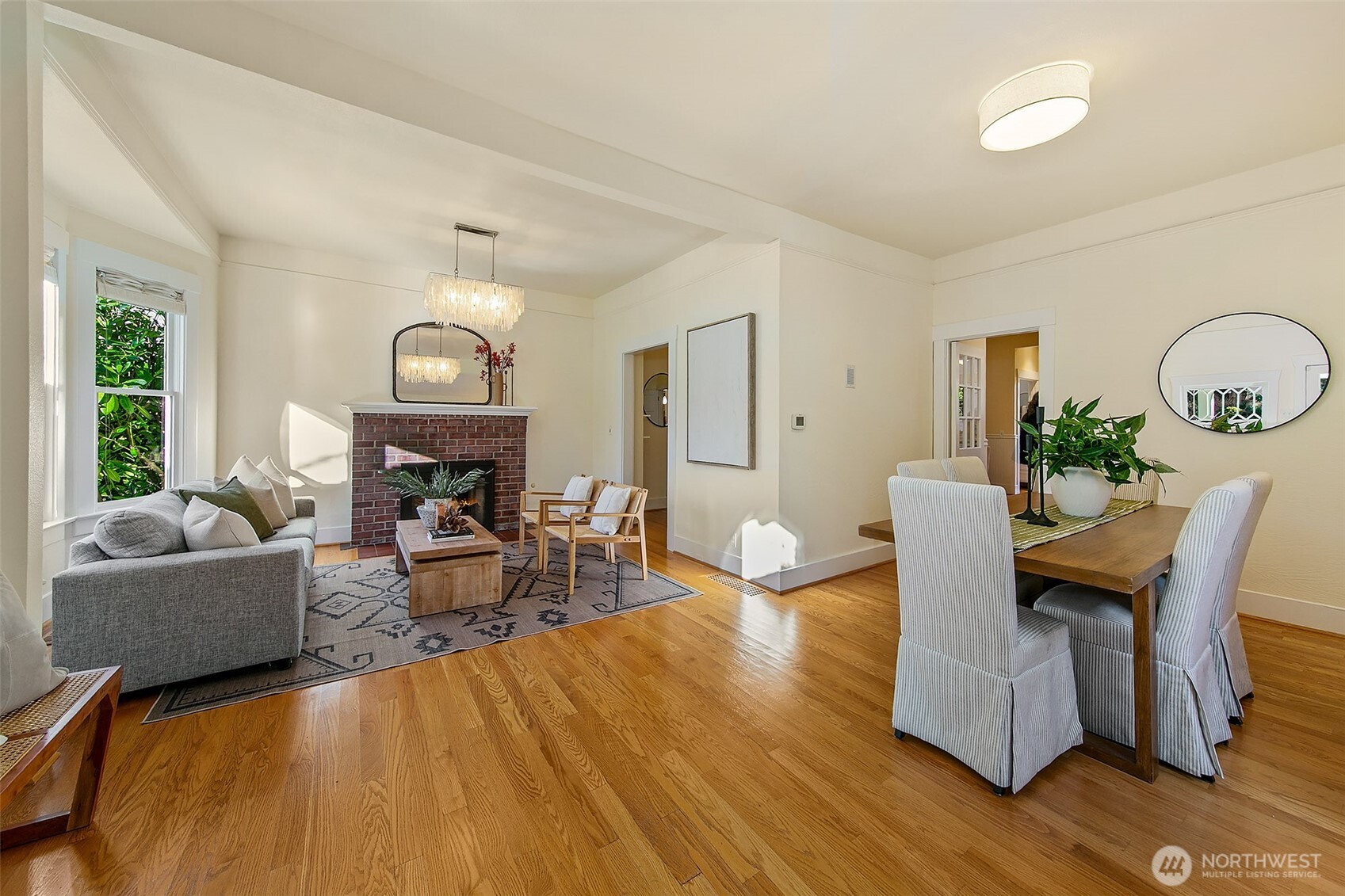 1522 3rd Avenue West Seattle, WA 98119 - Photo 5 of 40