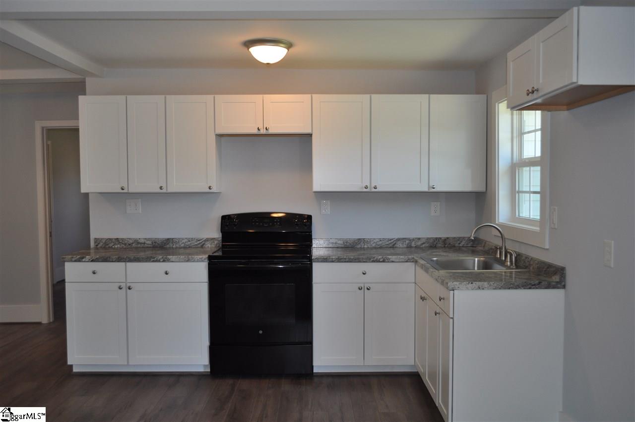 15 Leonard Street Inman, SC 29349 - Photo 8 of 20