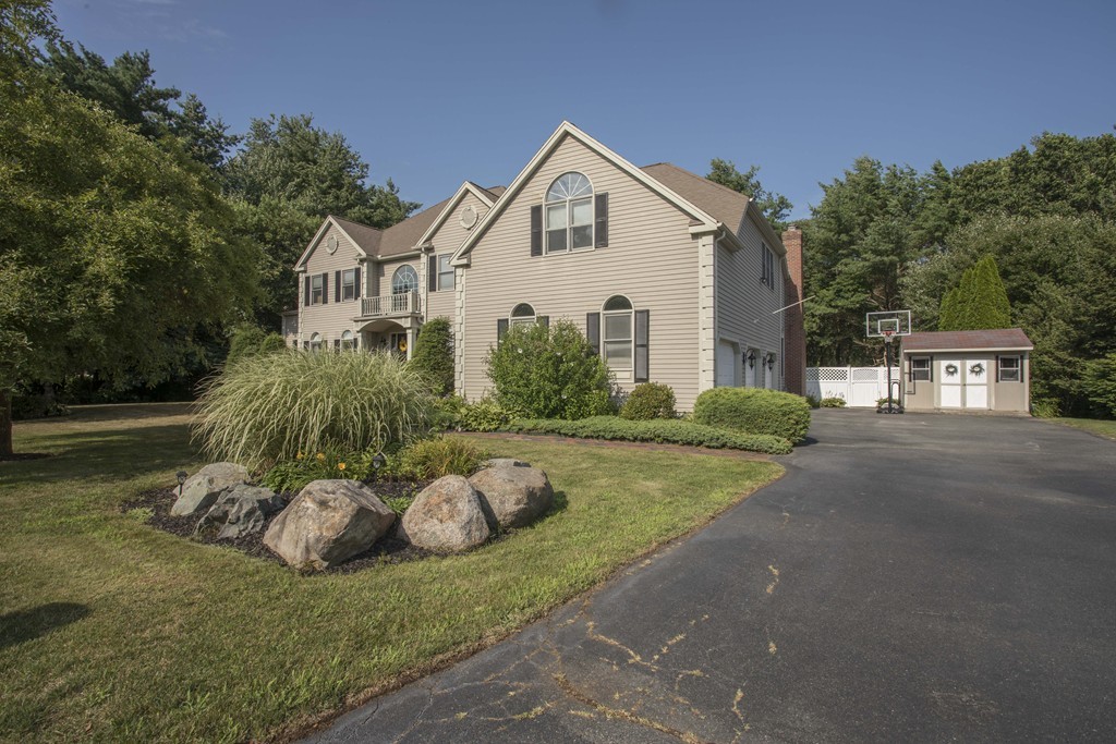 20 Forest Edge Road Easton, MA 02375 - Photo 30 of 30 Gallery Image 30