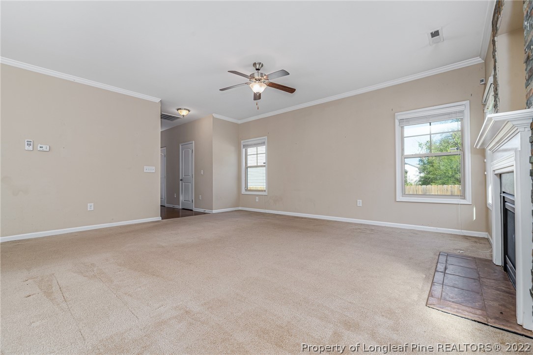 22 Hallow Oak Street Spring Lake, NC 28390 - Photo 9 of 34 Gallery Image 9