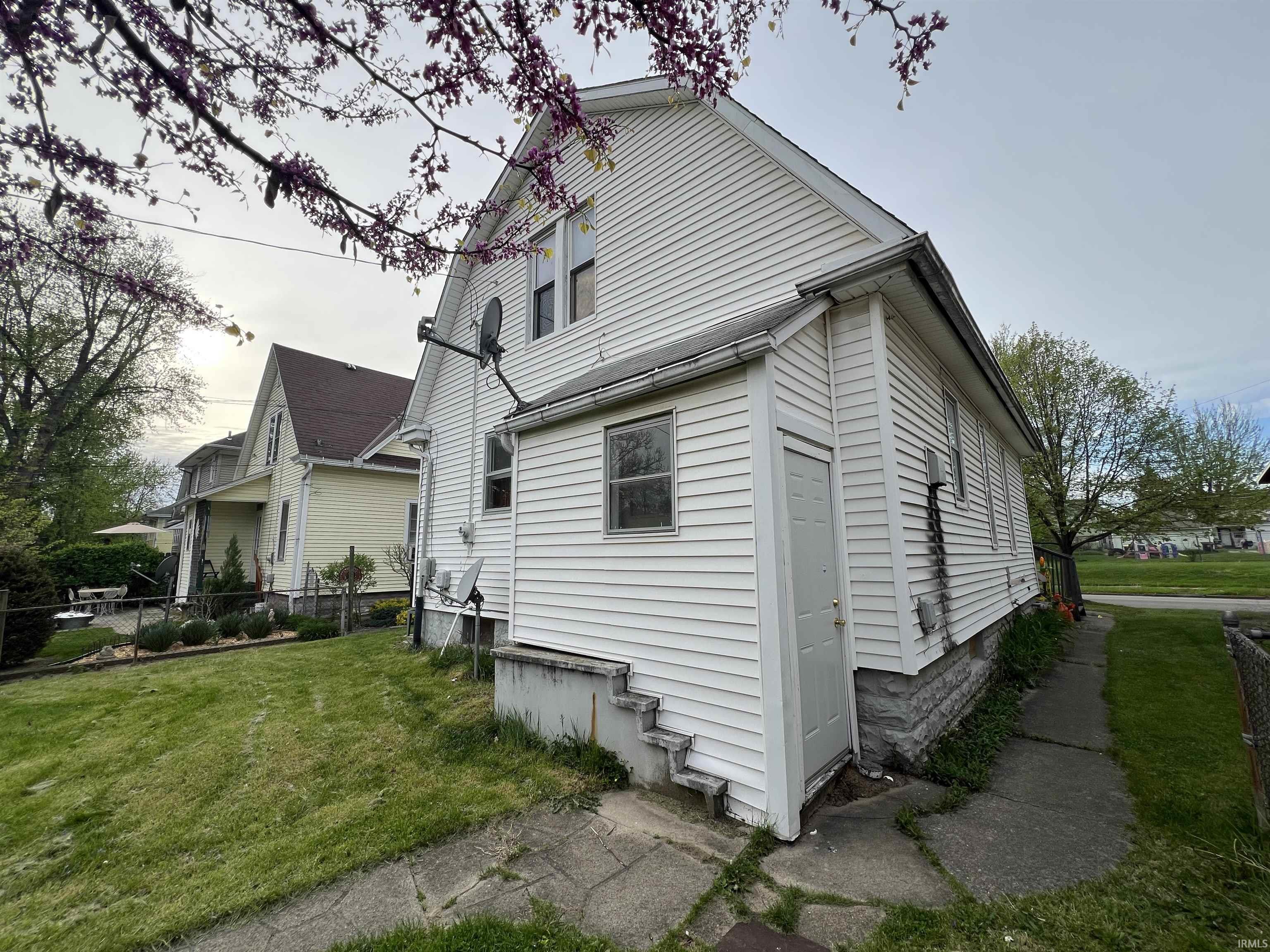 925 Cottage Avenue Fort Wayne, IN 46807 - Photo 25 of 31
