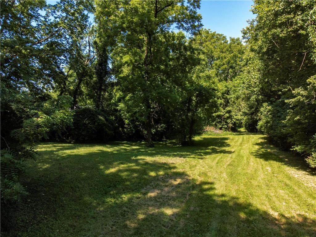 604 Dickinson Road Independence, MO 64050 - Photo 3 of 14
