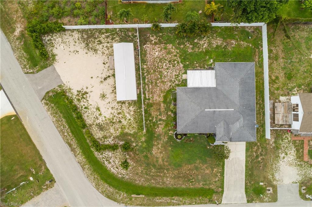 18322 Hepatica Road Fort Myers, FL 33967 - Photo 3 of 33
