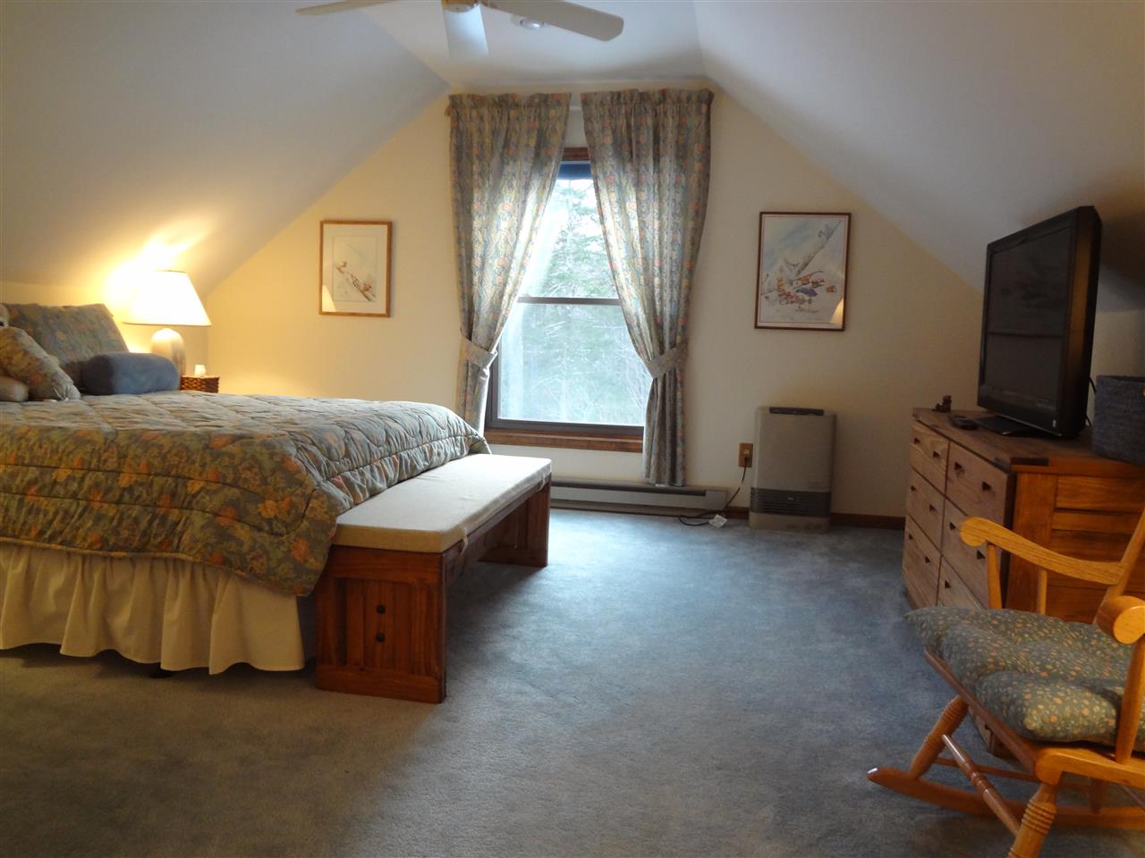 297 Vermont Rte 100, Unit A West Dover, VT 05356 - Photo 18 of 23 Gallery Image 18
