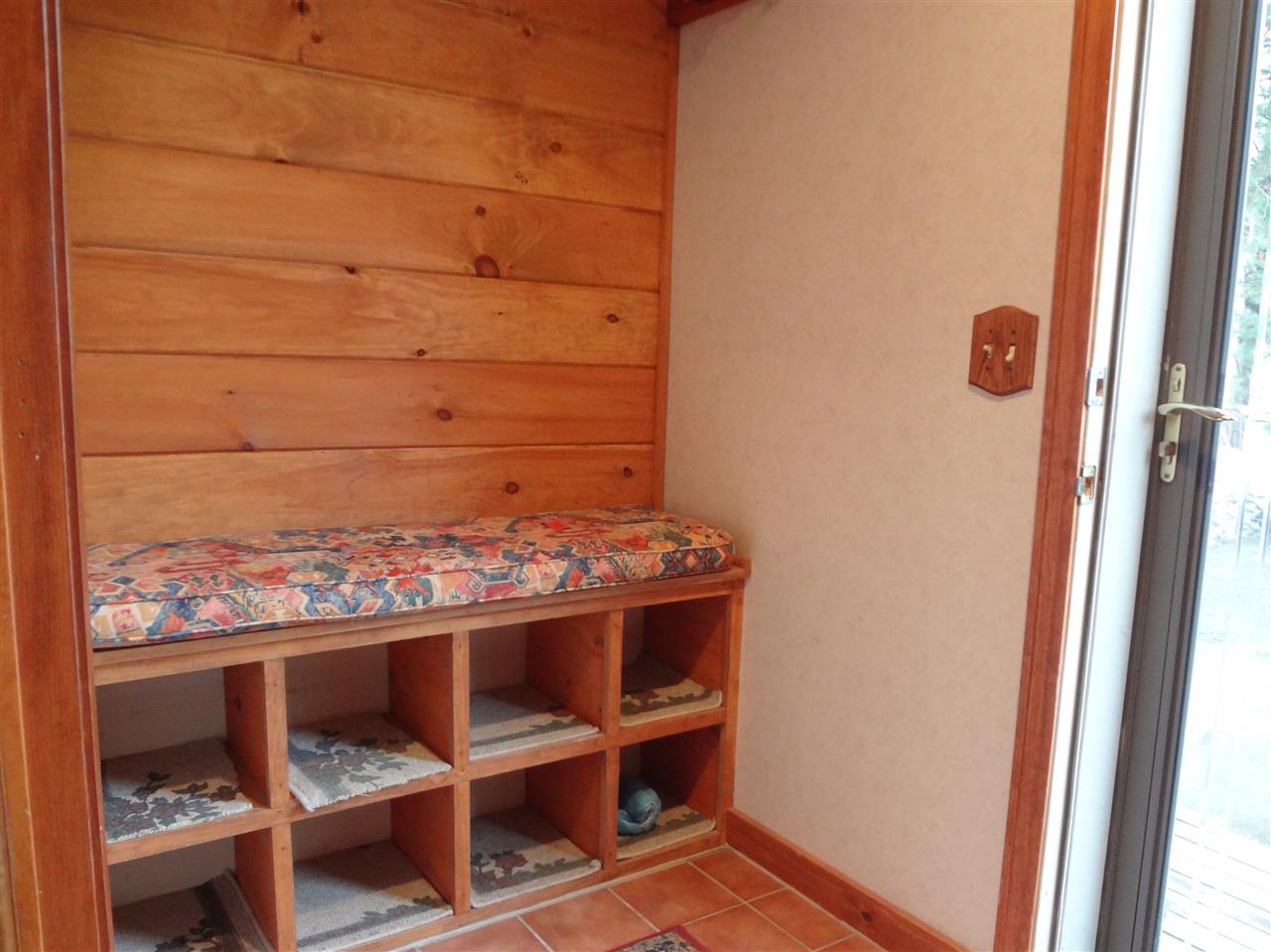 297 Vermont Rte 100, Unit A West Dover, VT 05356 - Photo 3 of 23 Gallery Image 3