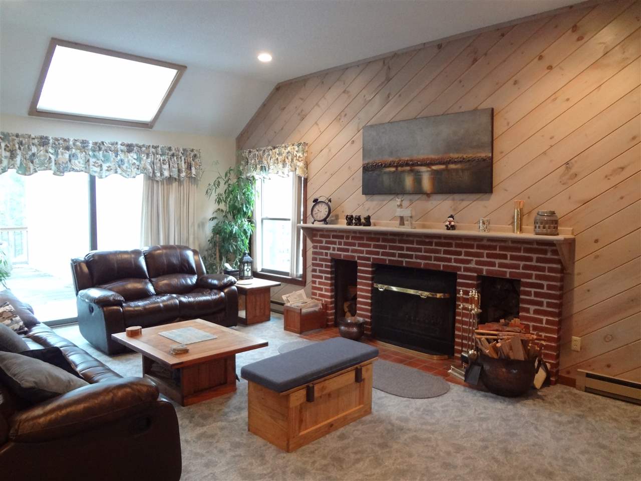 297 Vermont Rte 100, Unit A West Dover, VT 05356 - Photo 5 of 23 Gallery Image 5