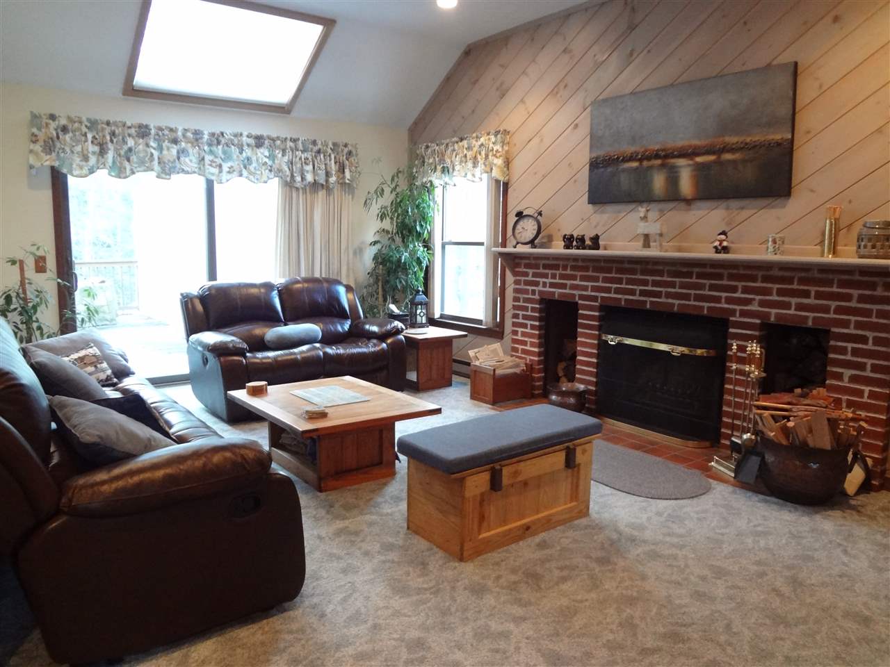 297 Vermont Rte 100, Unit A West Dover, VT 05356 - Photo 9 of 23 Gallery Image 9