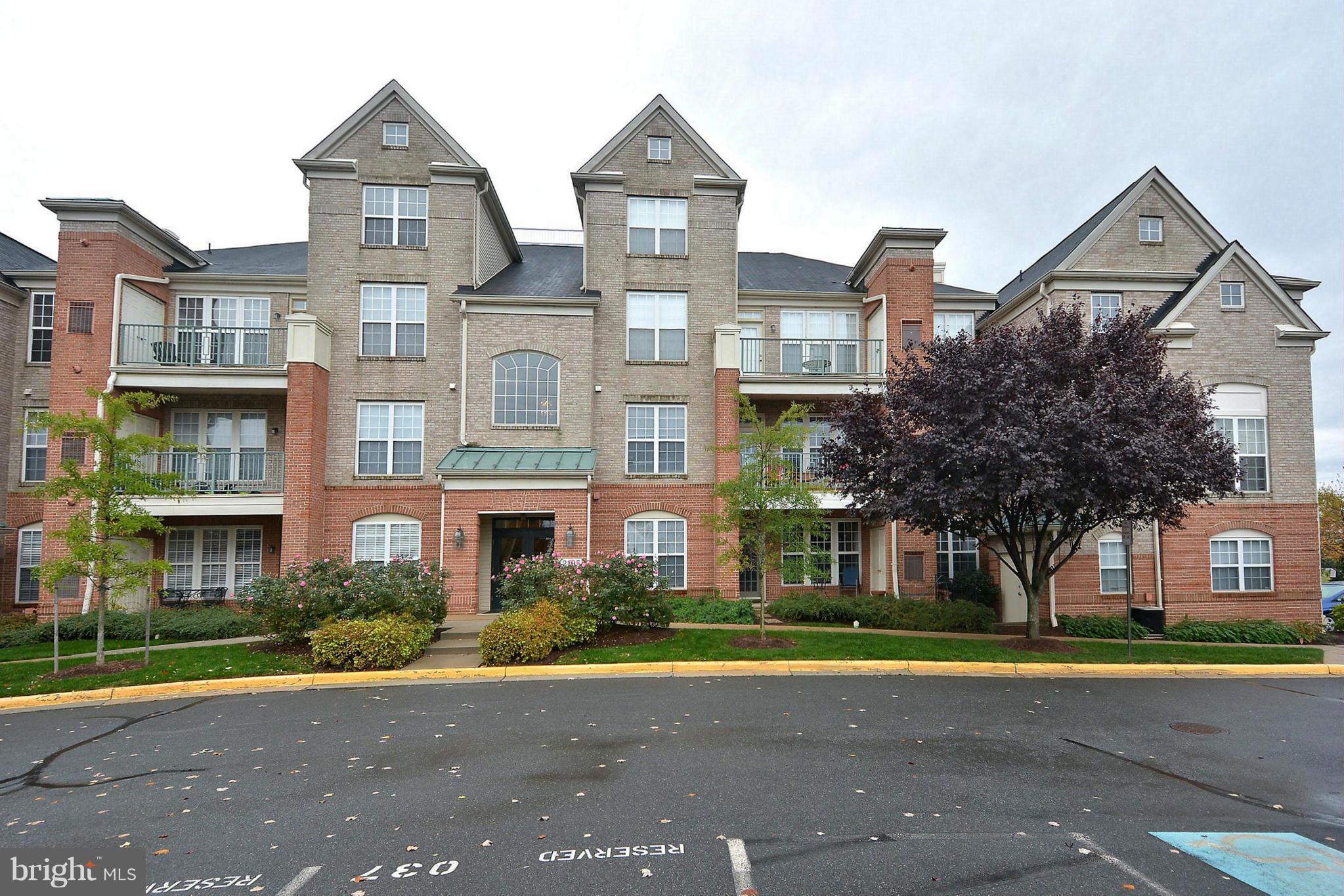 12195 Abington Hall Place, Unit 102 Reston, VA 20190 - Photo 1 of 30 Exterior (Front)
