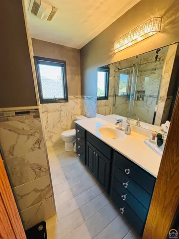 $359,900 | 3625 Caribou Lane, Emporia, KS 66801