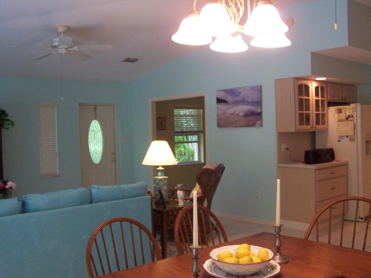 180 8th Street Key Colony Beach, FL 33051 - Photo 20 of 21 View Of Living Area 100_4974