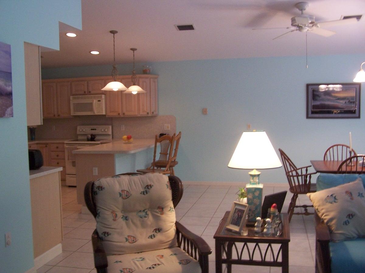 180 8th Street Key Colony Beach, FL 33051 - Photo 4 of 21 Great Rm to Kitchen 100_4959
