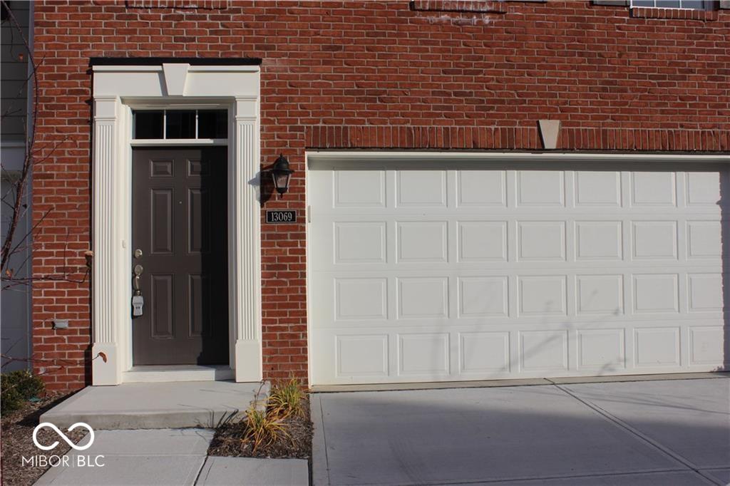 13069 Raritan Drive Fishers, IN 46038 - Photo 3 of 27