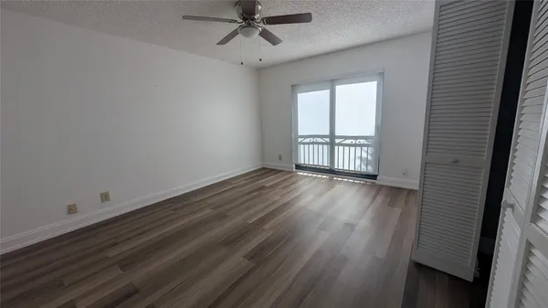 $2,300 | 2372 Northwest 39th Avenue, Pompano Beach, FL 33066