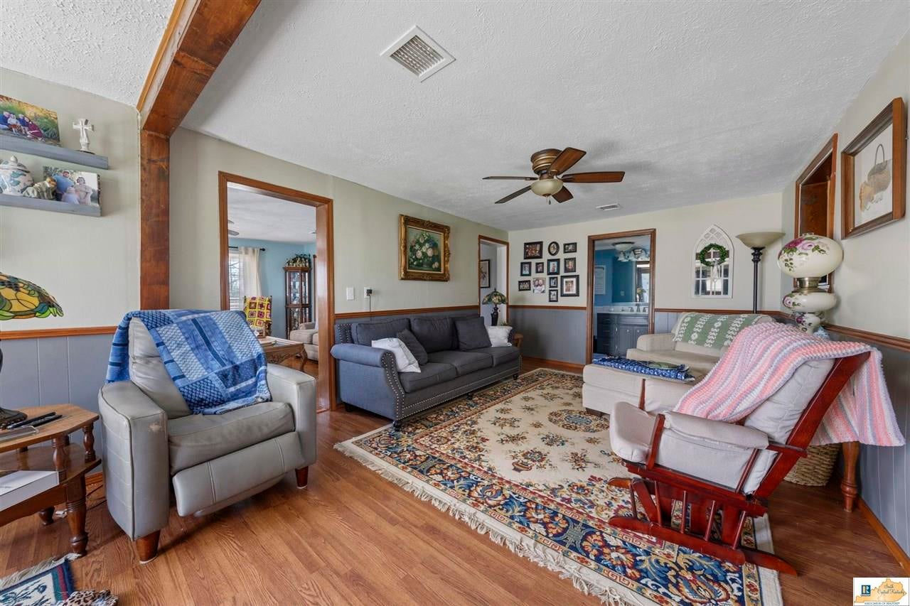 4004 Randolph Road Edmonton, KY 42129 - Photo 11 of 32 Gallery Image 11