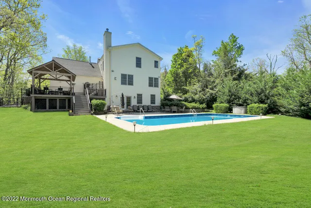 $875,000 | 614 Oakwood Avenue, Jackson, NJ 08527