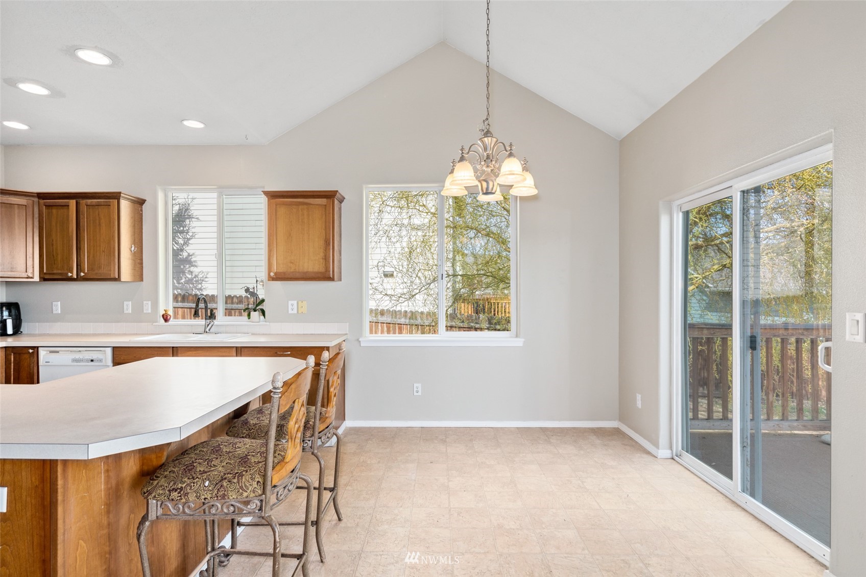2109 Honeysett Road Wenatchee, WA 98801 - Photo 8 of 33 Gallery Image 8