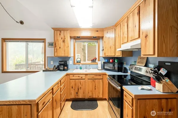 $354,900 | 411 Mt Seattle Way, Hoodsport, WA 98548