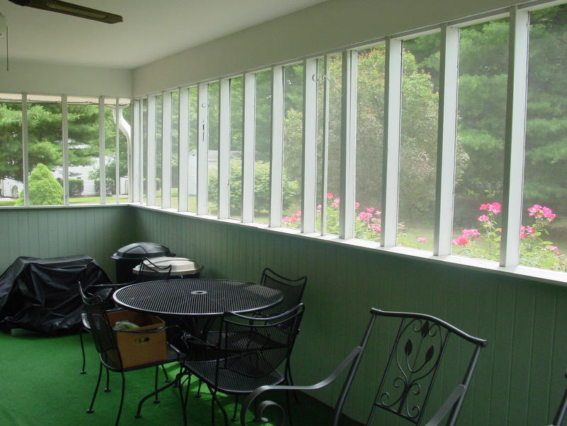 262 Oak Drive Blue Ridge, VA 24064 - Photo 7 of 33 Screened Porch