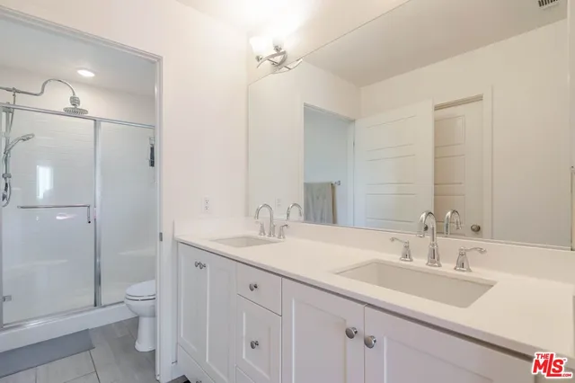 $725,000 | 12807 Watt Lane, Unit D, Sylmar, CA 91342