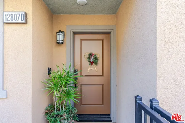 $725,000 | 12807 Watt Lane, Unit D, Sylmar, CA 91342