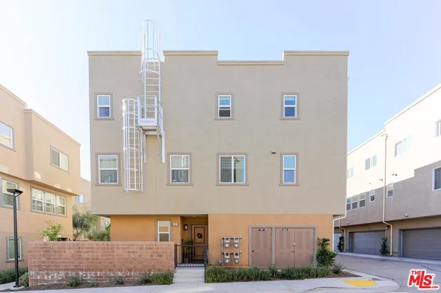 $725,000 | 12807 Watt Lane, Unit D, Sylmar, CA 91342