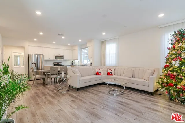 $725,000 | 12807 Watt Lane, Unit D, Sylmar, CA 91342