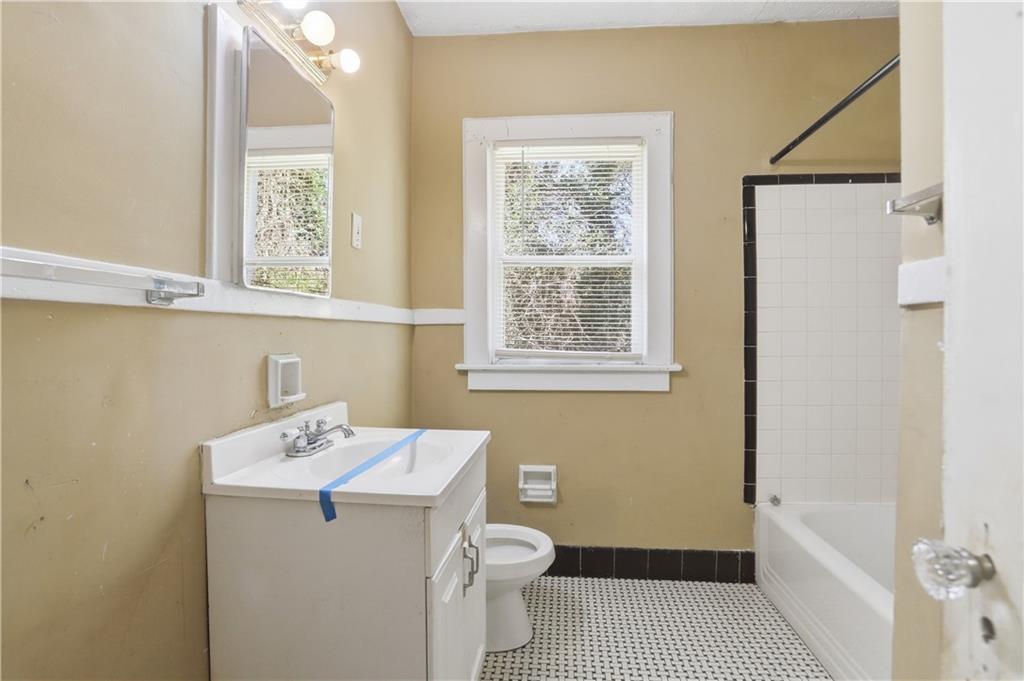 1267 Westridge Road Southwest Atlanta, GA 30311 - Photo 14 of 27