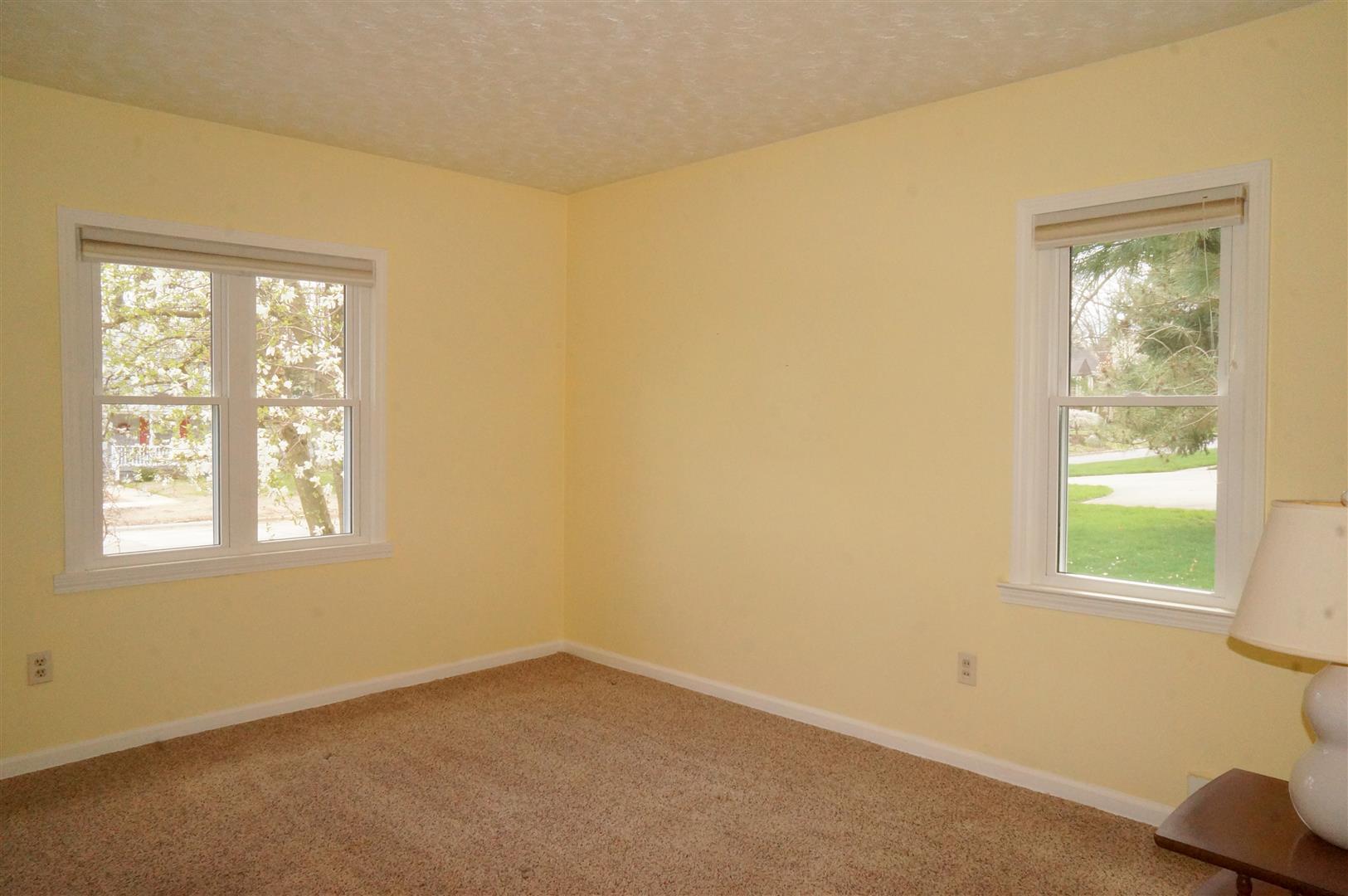 810 Briarcliff Road Jackson, MI 49203 - Photo 19 of 31 .