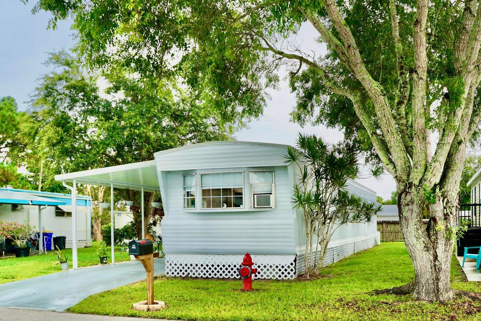5000 Southeast Federal Highway, Unit 160 Stuart, FL 34997 - Photo 2 of 29 2