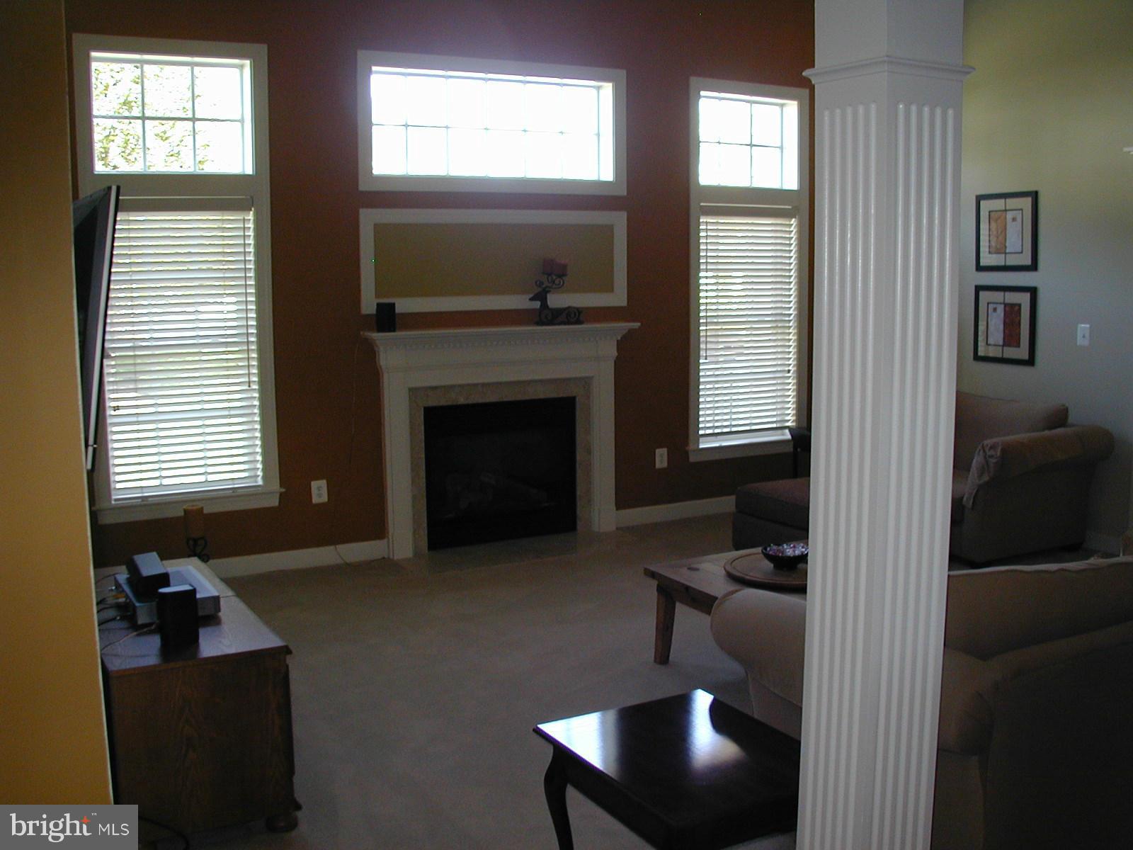13941 Alderton Road Silver Spring, MD 20906 - Photo 12 of 28 Family Room