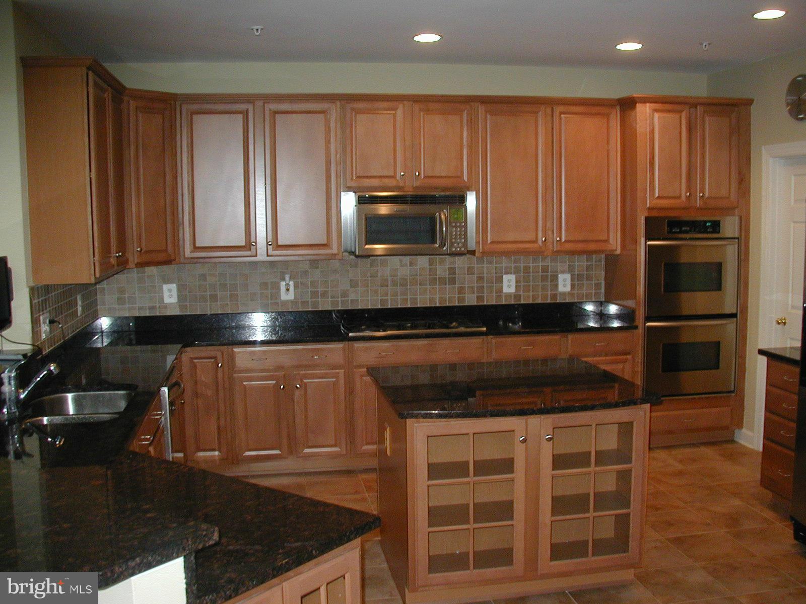 13941 Alderton Road Silver Spring, MD 20906 - Photo 15 of 28 Kitchen